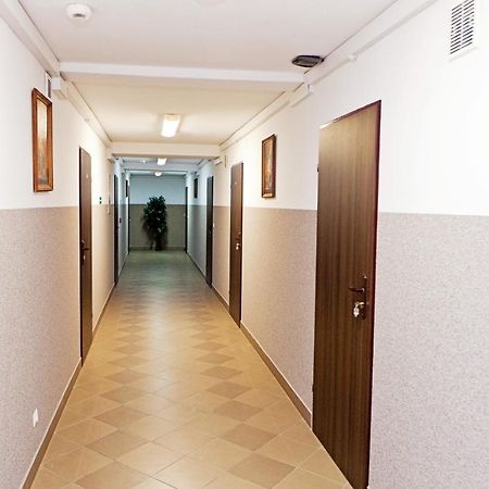 Hotel Turkus Jarosław エクステリア 写真